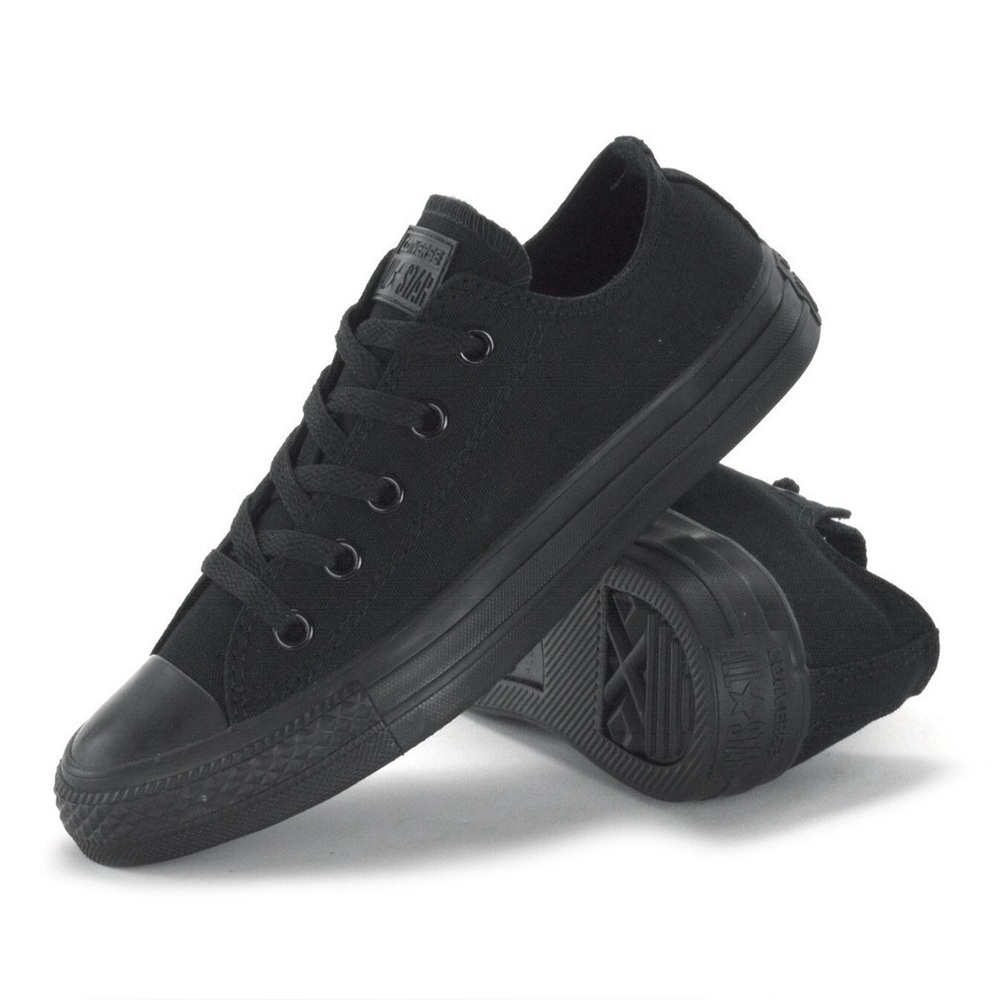 Converse CHUCK TAYLOR Low Top Sneakers Women’s 7